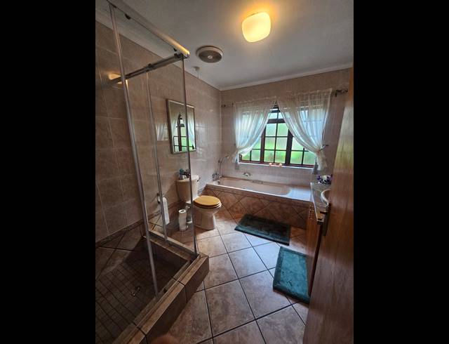 4 BEDROOM HOUSE FOR SALE IN VANDERBIJLPARK SW 5